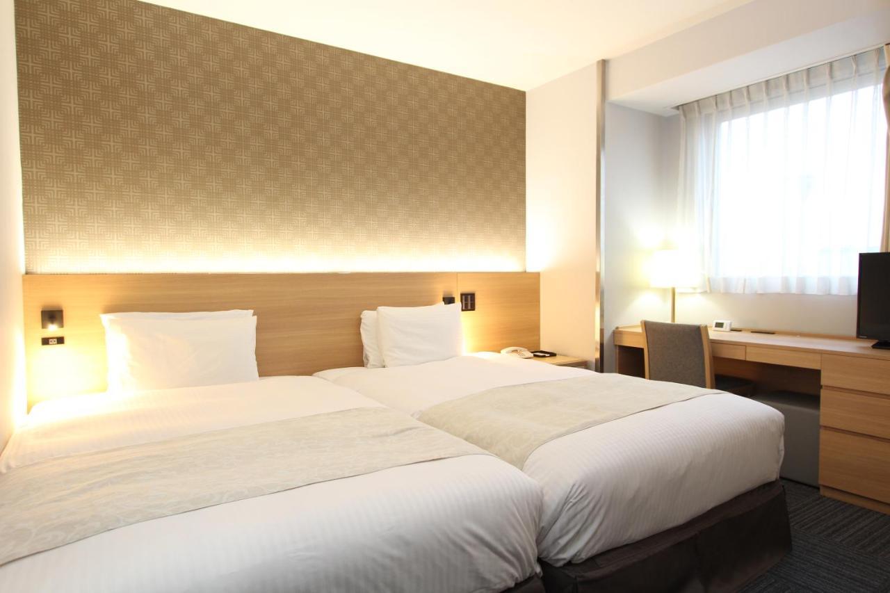 SureStay Plus Hotel by Best Western Shin-Ōsaka Exterior foto