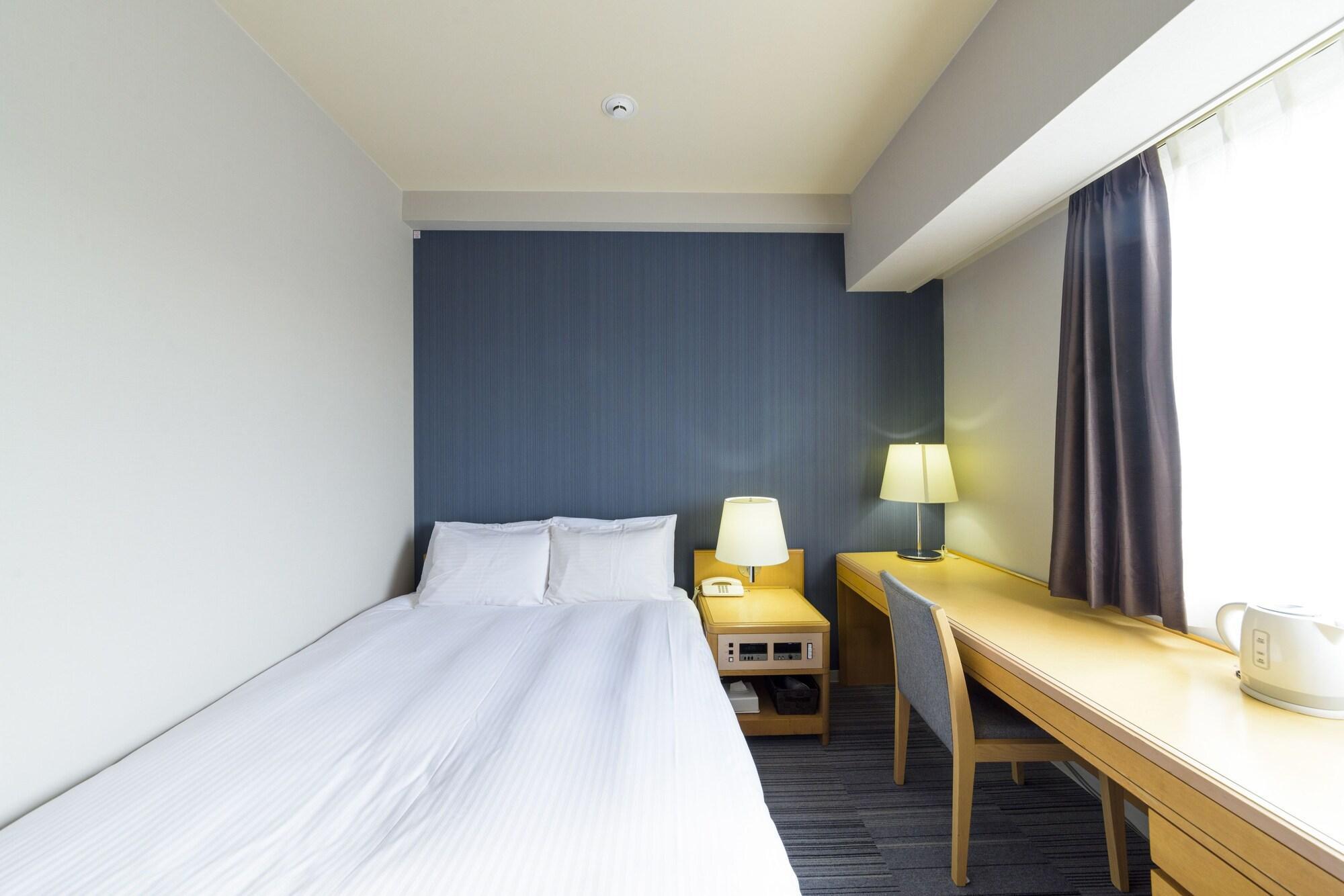 SureStay Plus Hotel by Best Western Shin-Ōsaka Exterior foto