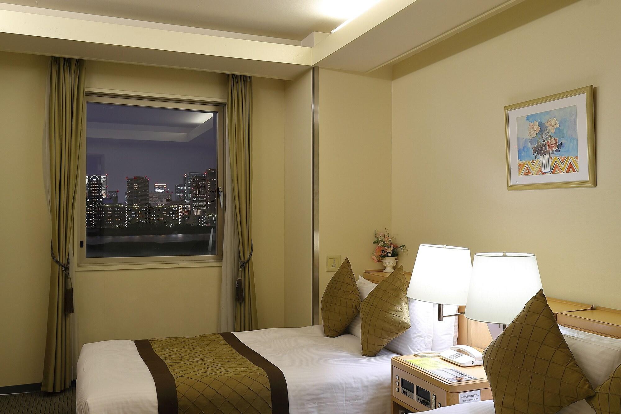 SureStay Plus Hotel by Best Western Shin-Ōsaka Exterior foto
