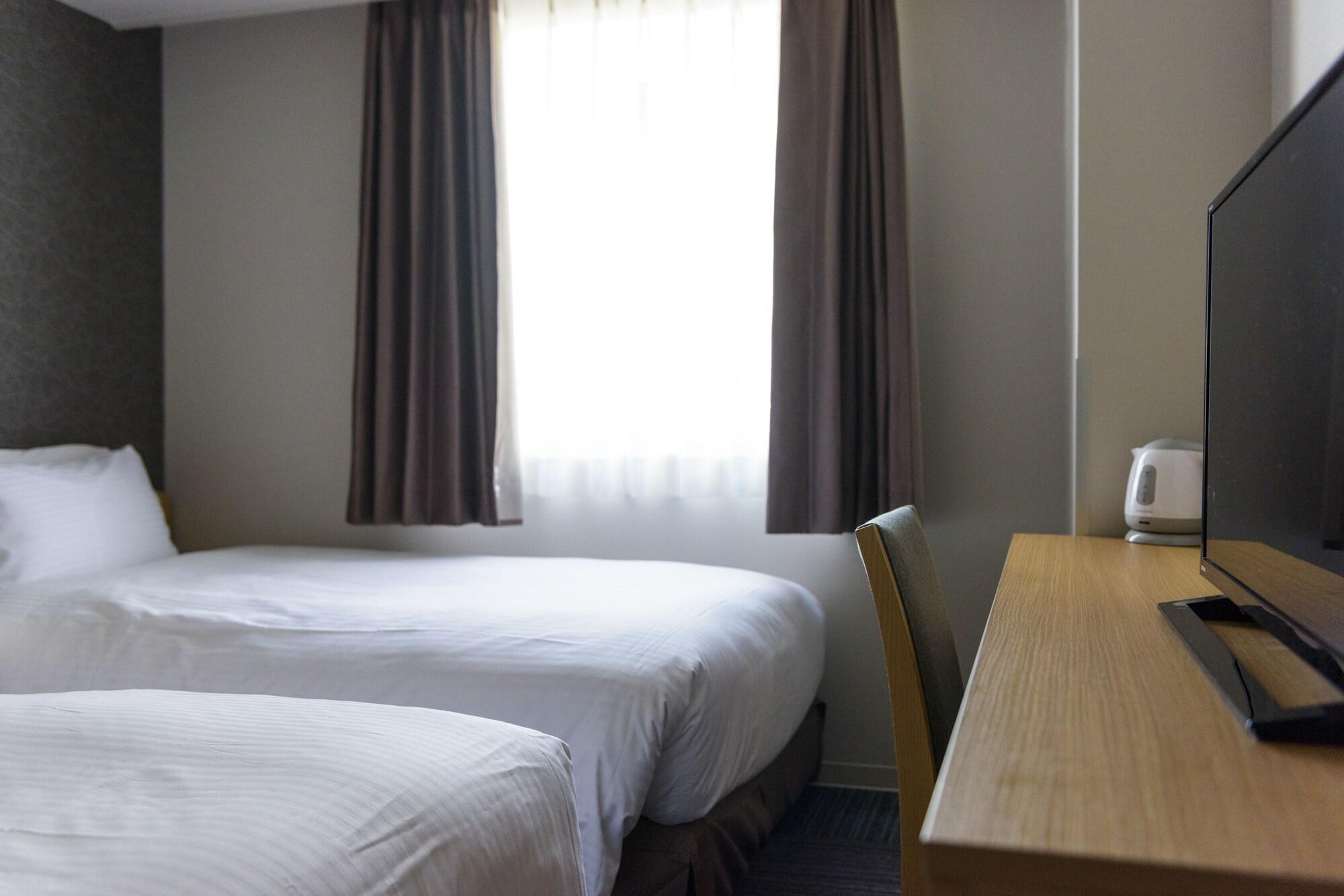 SureStay Plus Hotel by Best Western Shin-Ōsaka Exterior foto
